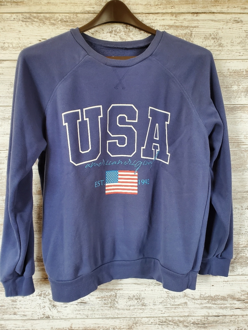 Zoe + Liv American Original USA Graphic Navy Blue Flag Soft Crewneck Sweatshirt